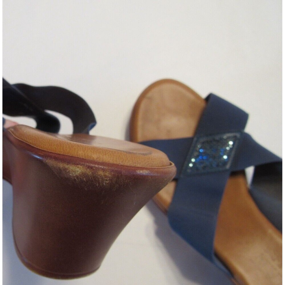 Italian Shoemakers Blue Cross Strap Slip On OpenToe Sandals with Beading 8.5 - Picture 10 of 13